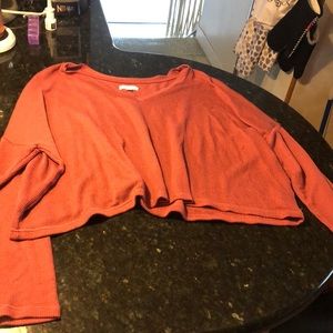 Long sleeve cropped shirt